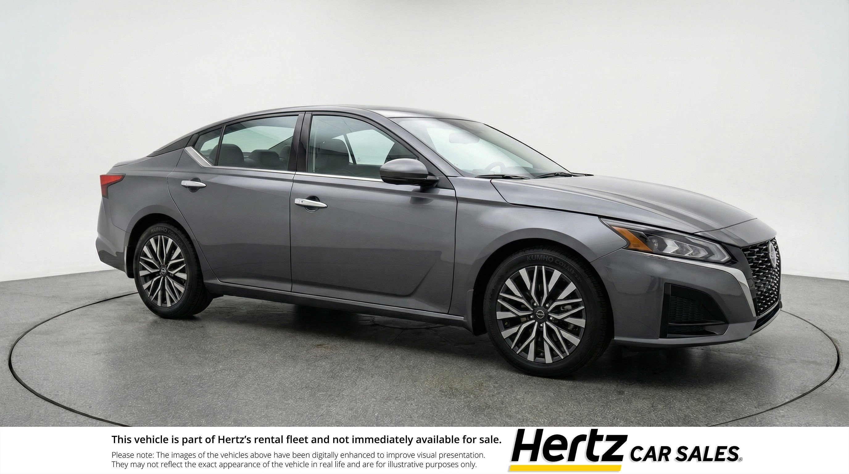 Used 2025 Nissan Altima 2.5 SV