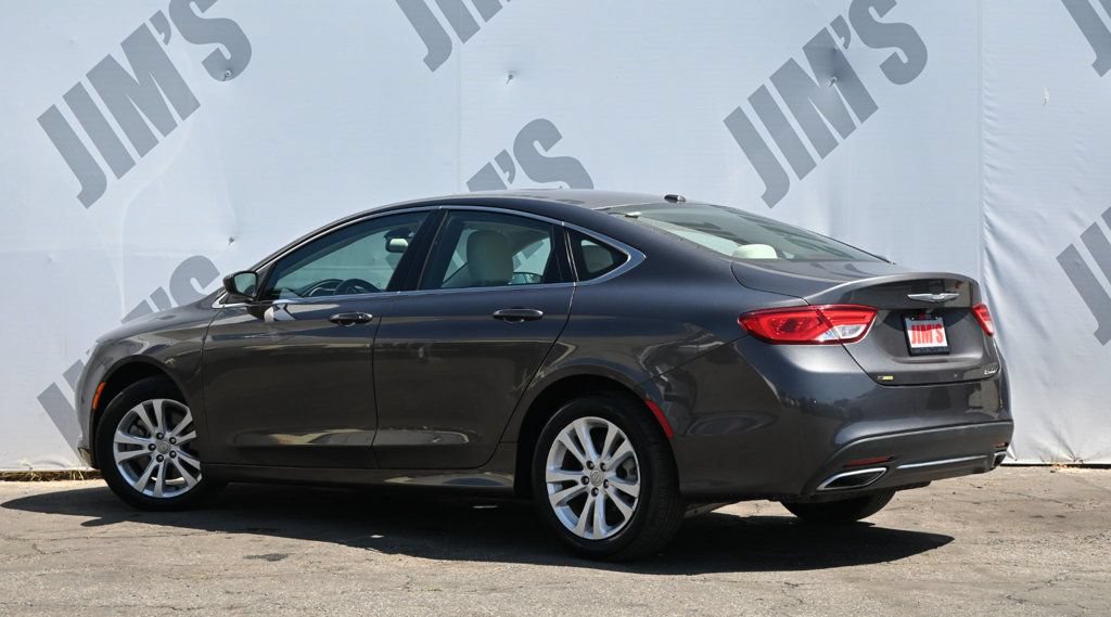 Used 2015 Chrysler 200 Limited w/ Convenience Group FWD image 7