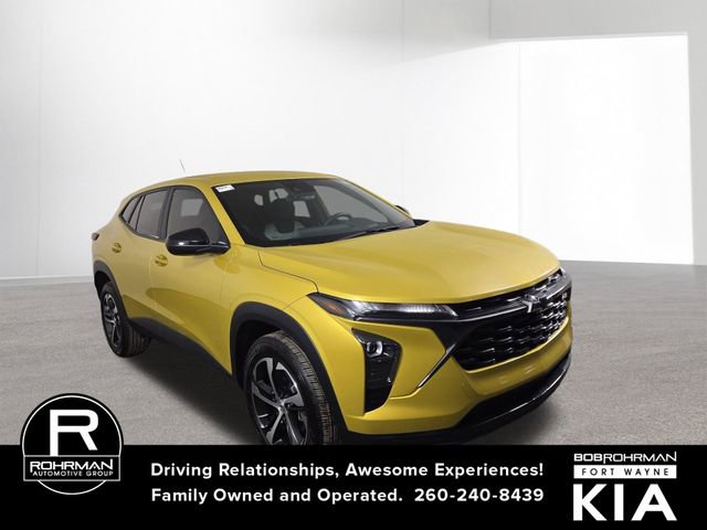 Used 2024 Chevrolet Trax RS image 4