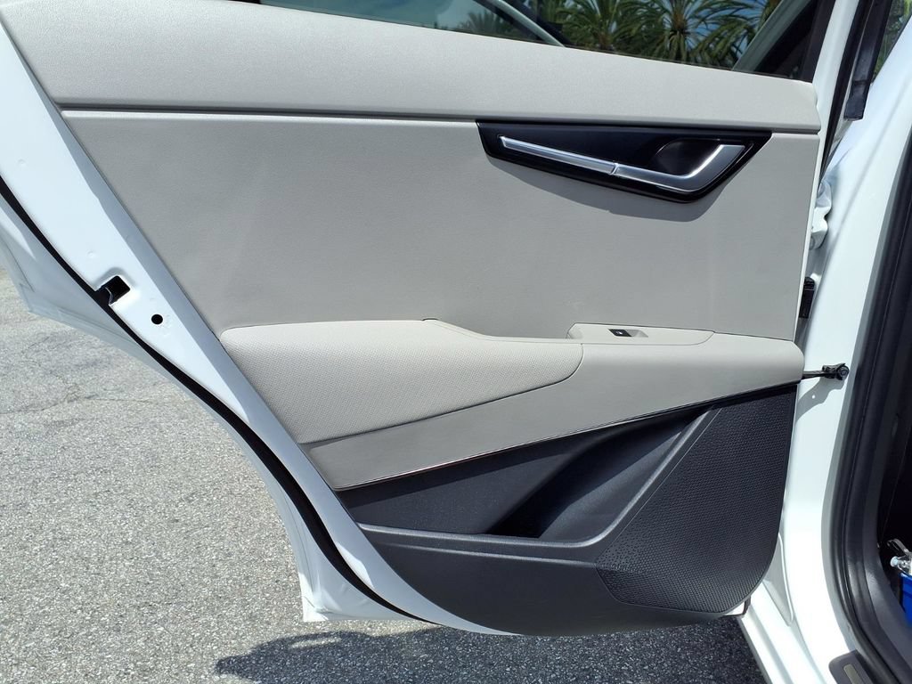 Certified 2023 Kia Niro Wave FWD image 20
