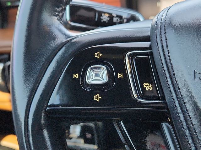 Used 2023 Lincoln Aviator Reserve w/ Equipment Group 201A image 15