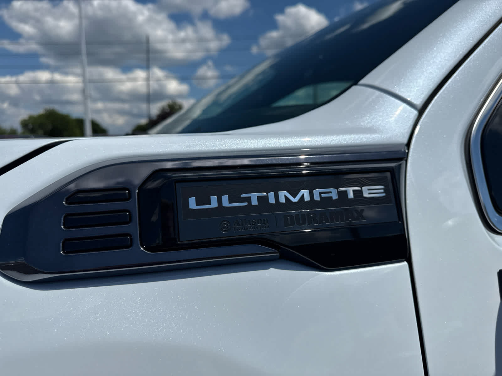 New 2026 GMC Sierra 3500 Denali Ultimate w/ LPO, Black Badging Package AWD/4WD image 10