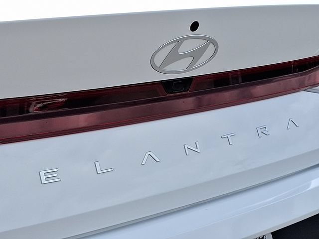 Used 2024 Hyundai Elantra SEL FWD image 30