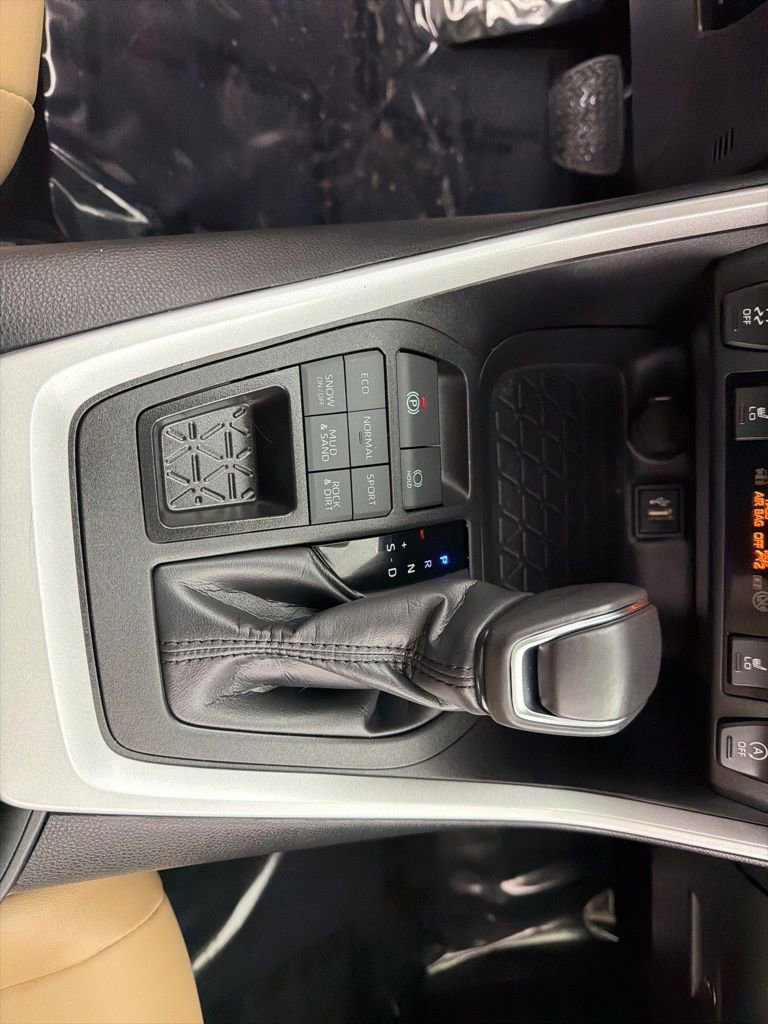 Used 2024 Toyota RAV4 XLE Premium w/ Weather Package image 15