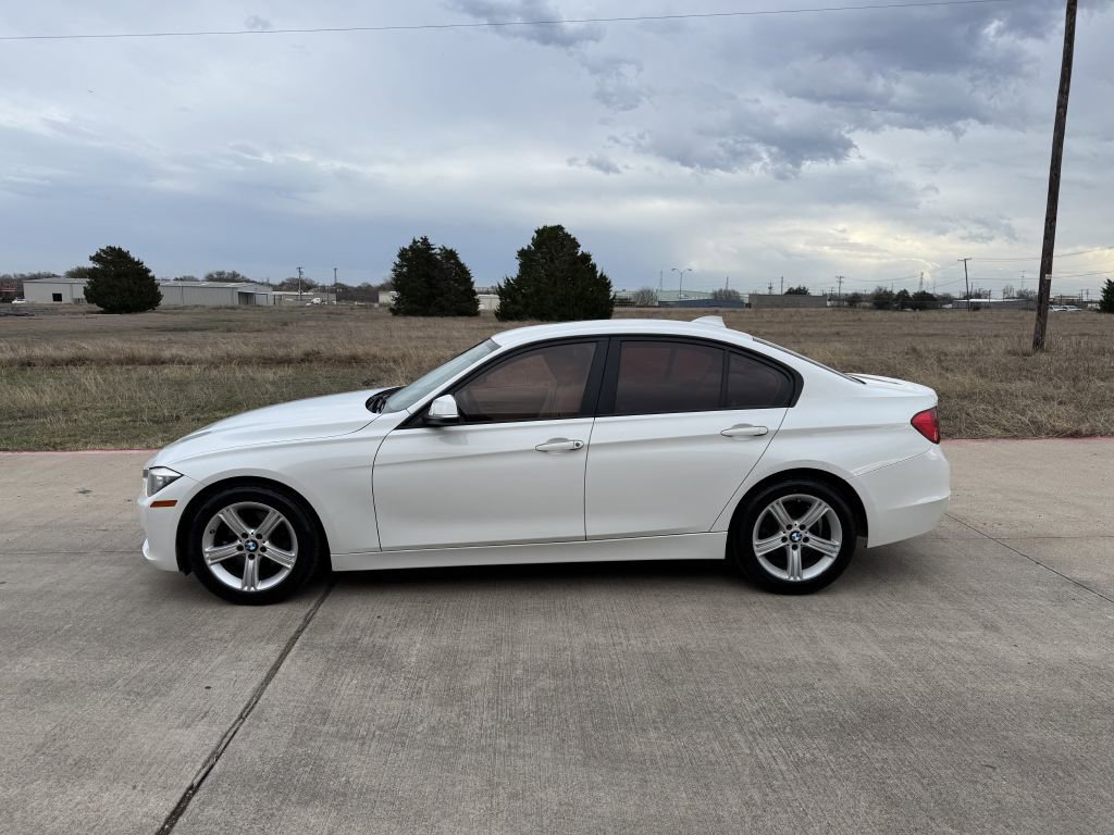 Used 2014 BMW 320i Sedan