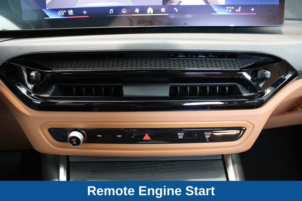 Used 2025 BMW 430i xDrive Coupe w/ Premium Package image 26