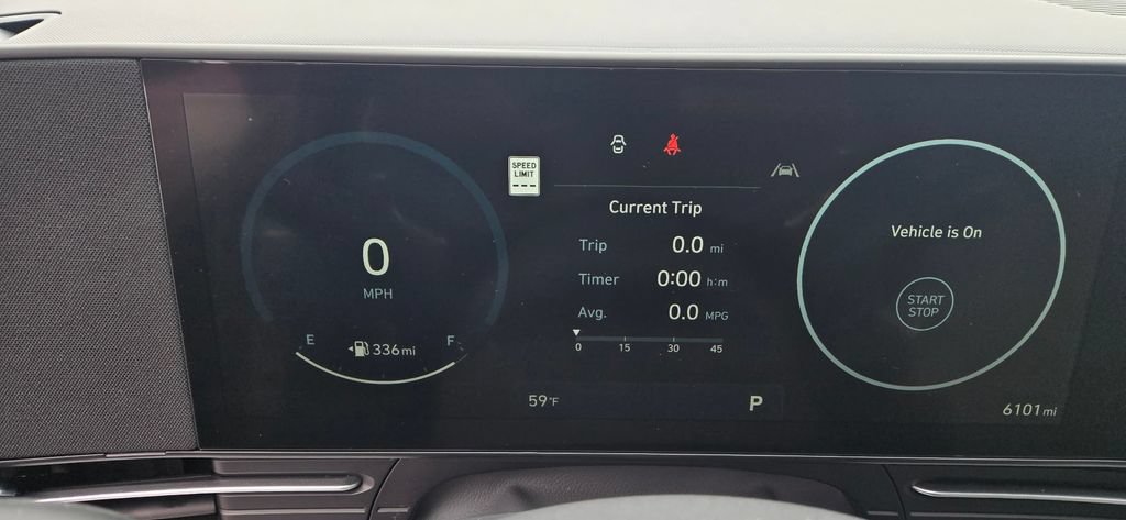 Used 2024 Hyundai Kona Limited AWD/4WD image 10