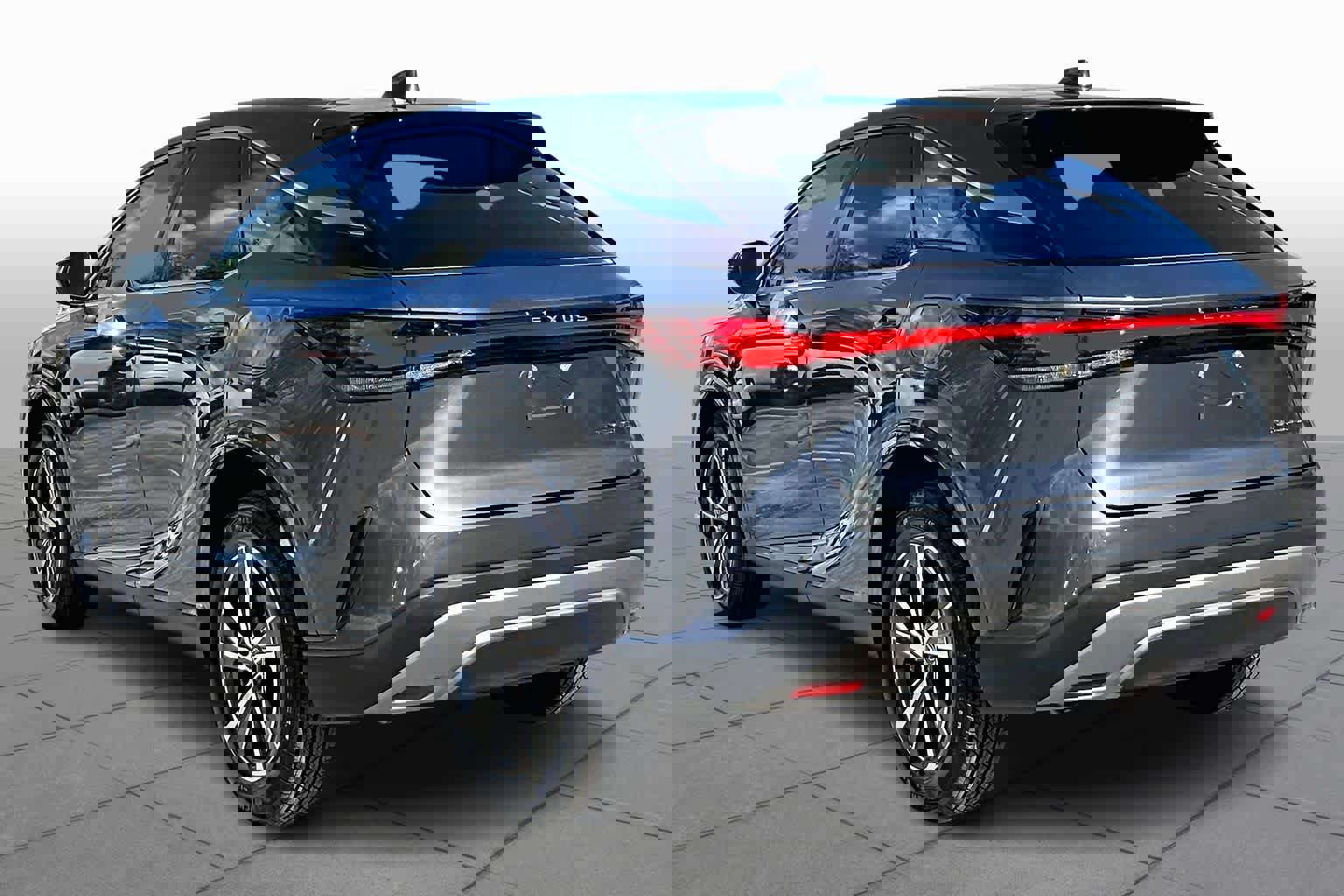 Used 2025 Lexus RX 350 FWD w/ Technology Package image 12