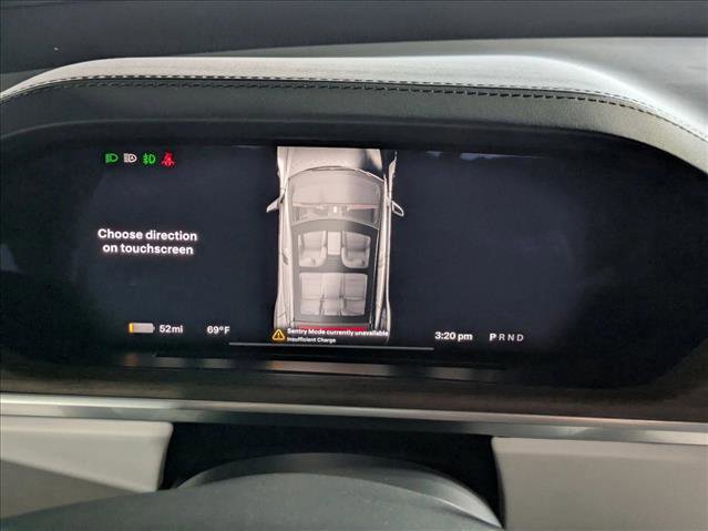 Used 2022 Tesla Model S image 11