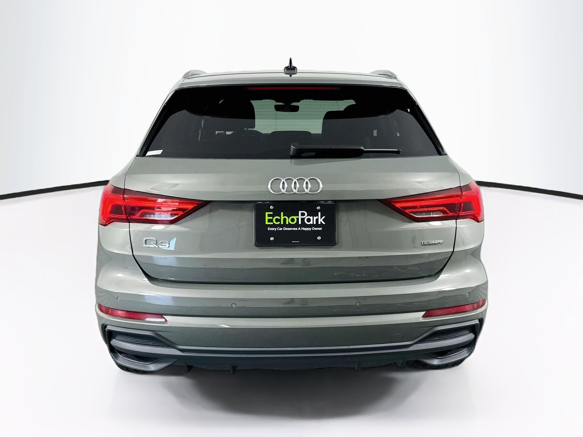 Used 2025 Audi Q3 2.0T Premium AWD/4WD image 7