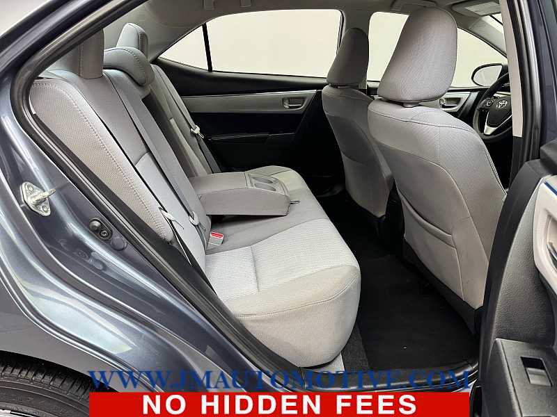 Used 2015 Toyota Corolla LE image 17