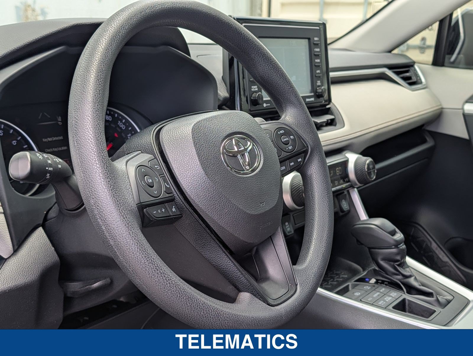 Used 2020 Toyota RAV4 XLE AWD/4WD image 22