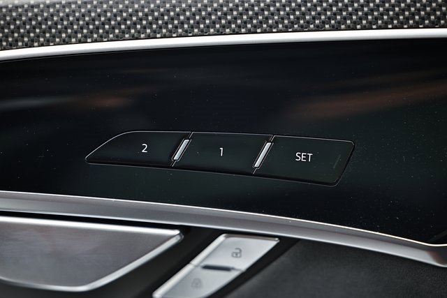 New 2025 Audi S8 image 16