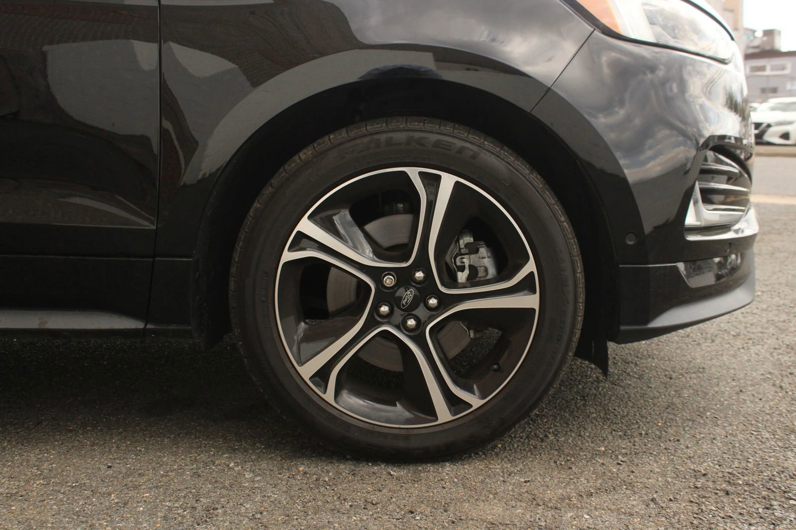 Used 2019 Ford Edge ST w/ Equipment Group 401A image 9