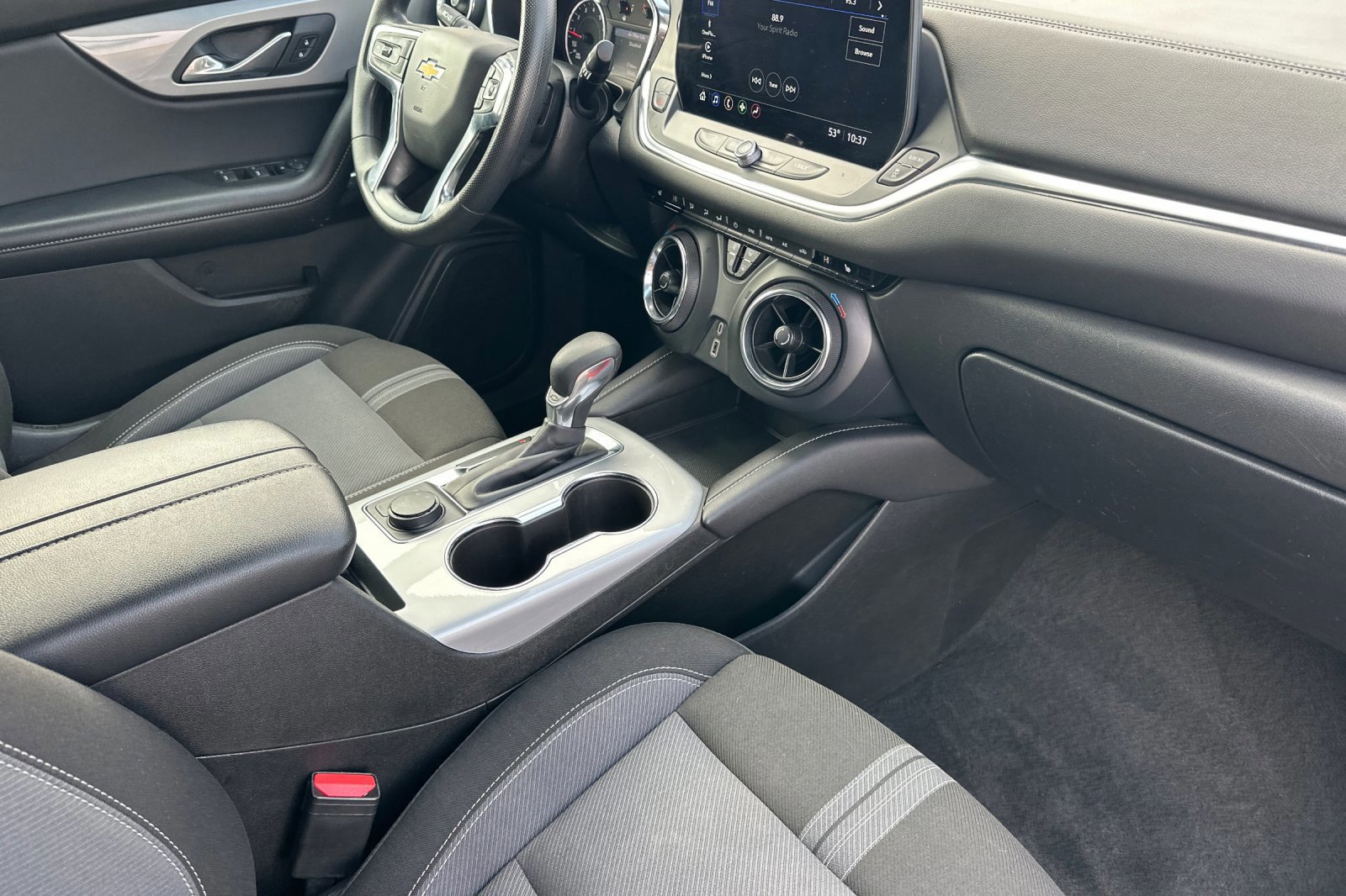 Used 2024 Chevrolet Blazer LT image 16