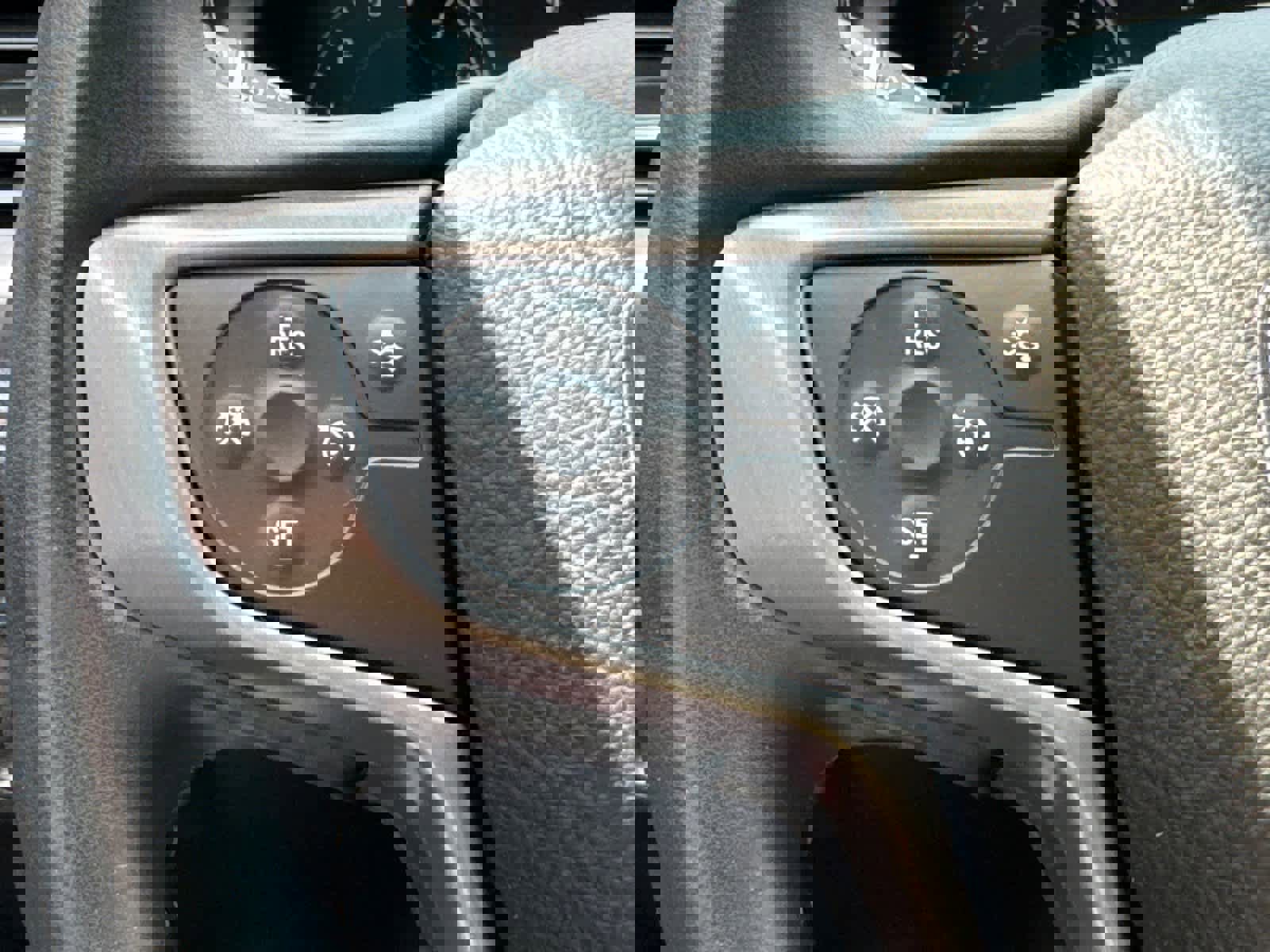 Used 2023 GMC Acadia AT4 image 22