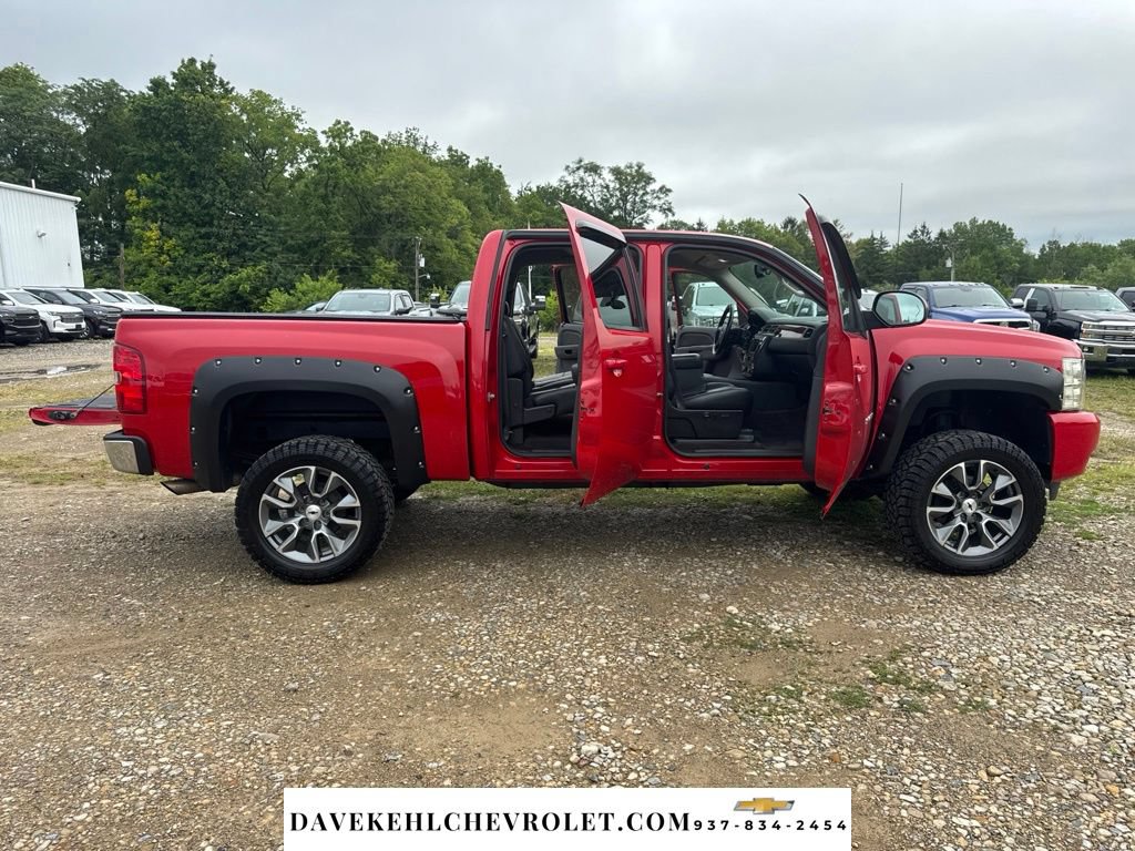 Used 2011 Chevrolet Silverado 1500 LTZ w/ Suspension Package, Off-Road AWD/4WD image 16