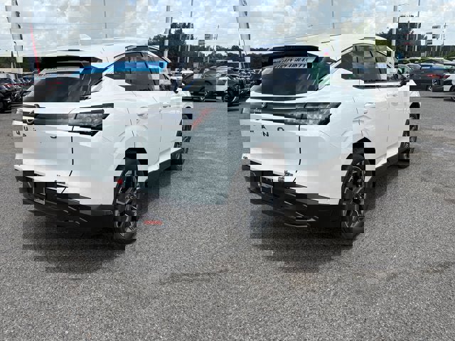 New 2025 Nissan Murano SL image 10