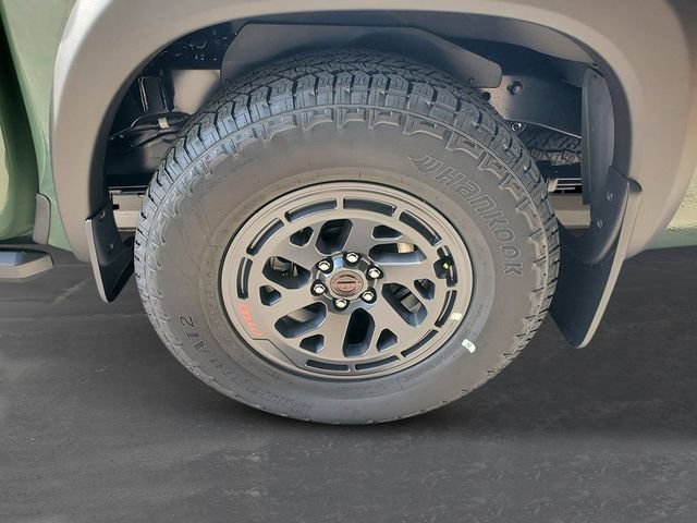 New 2026 Nissan Frontier Pro-X w/ Pro-X Convenience Package RWD image 9