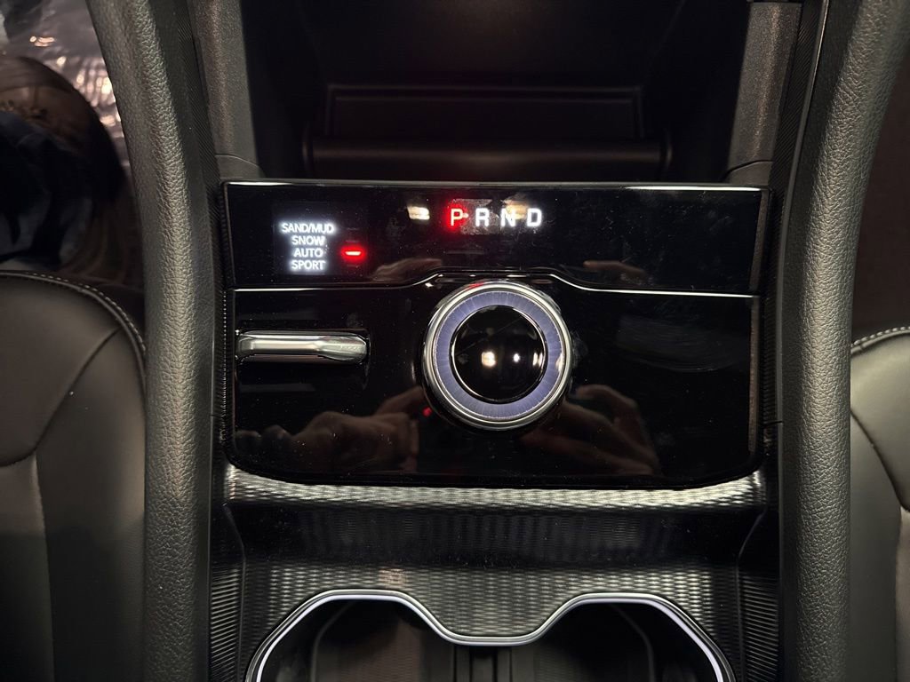 New 2026 Jeep Grand Cherokee Limited AWD/4WD image 18