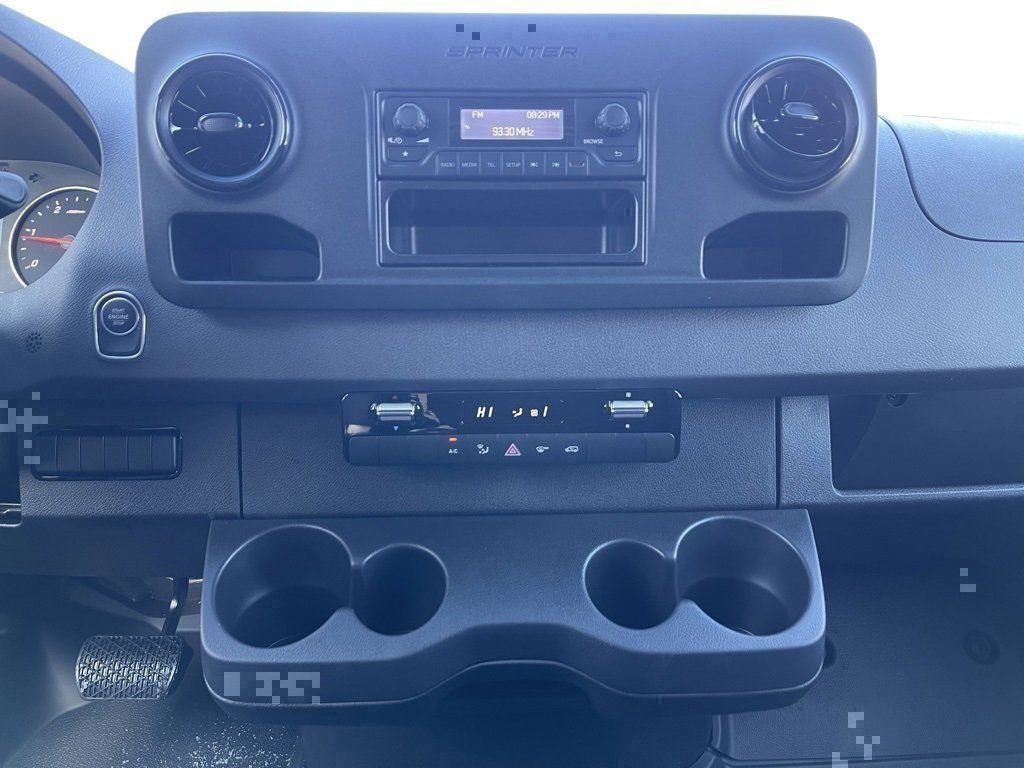 New 2025 Mercedes-Benz Sprinter 2500 image 17