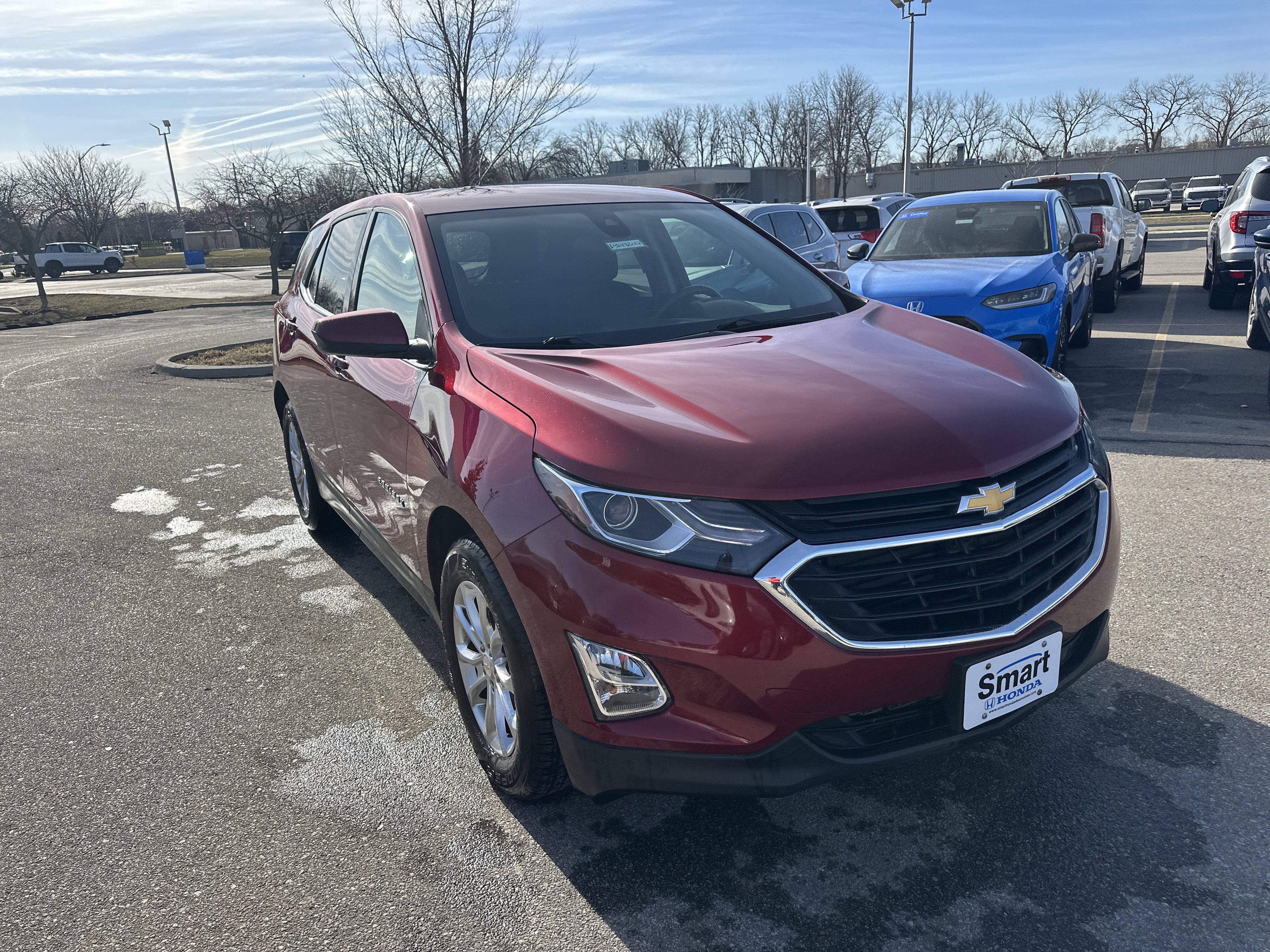 Used 2020 Chevrolet Equinox LT image 2