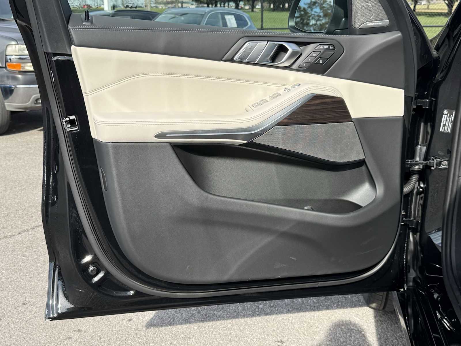 New 2026 BMW X7 xDrive40i image 12