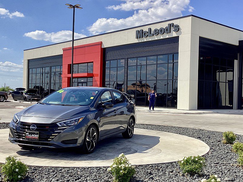 Used 2024 Nissan Versa SR