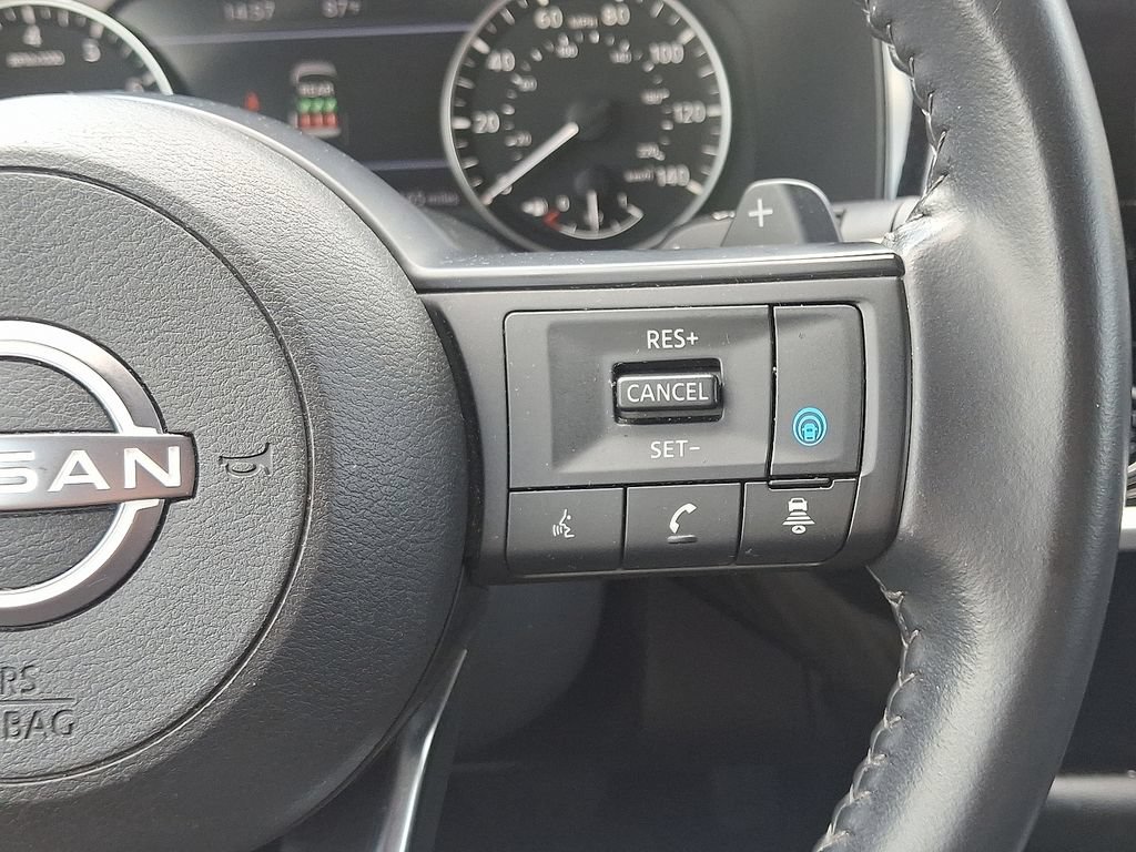Used 2024 Nissan Pathfinder SV FWD image 21