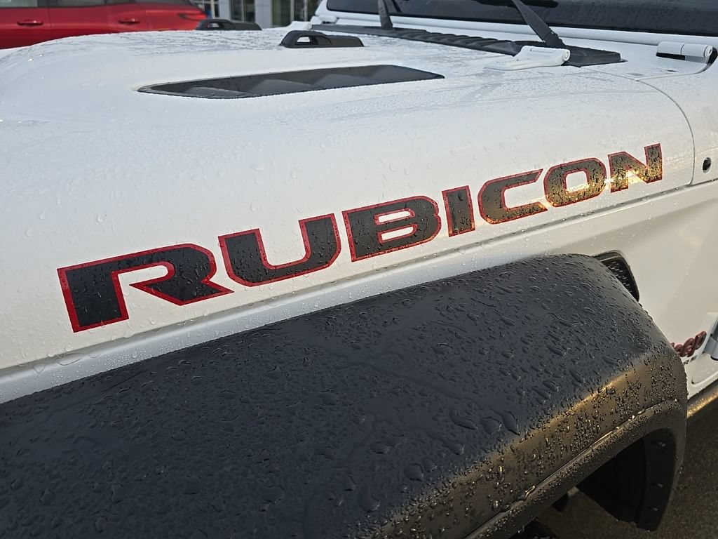 Used 2024 Jeep Wrangler Unlimited Rubicon AWD/4WD image 31