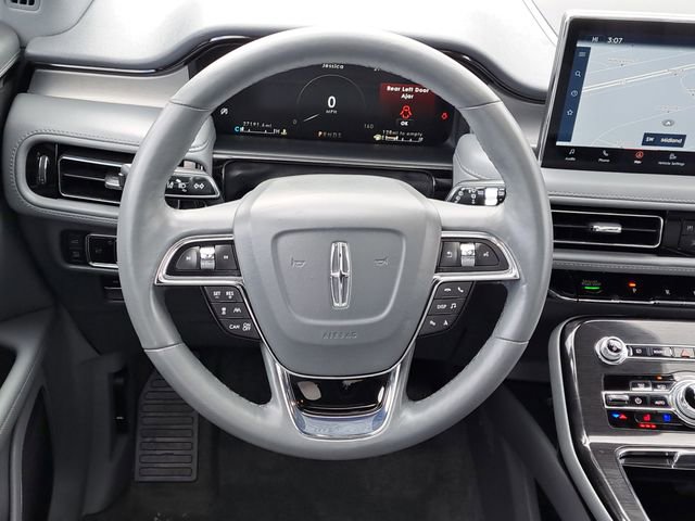 Certified 2023 Lincoln Nautilus Reserve w/ Equipment Group 201A image 27