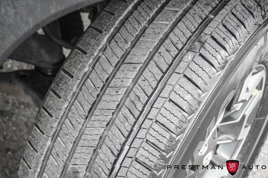 Used 2020 Toyota Tacoma TRD Off-Road image 12