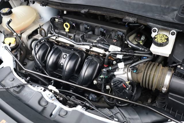 Used 2019 Ford Escape S image 11