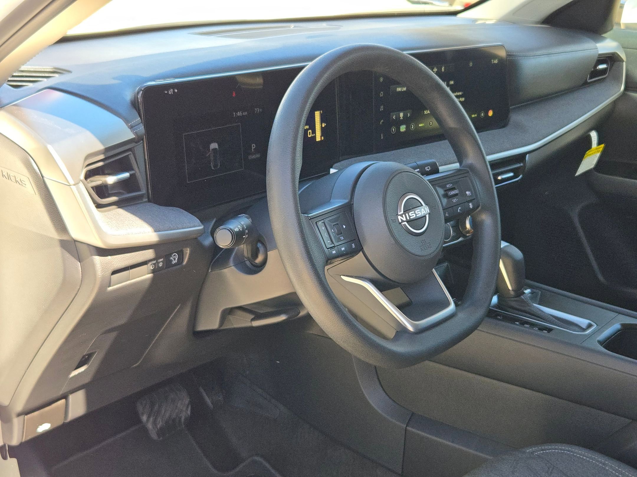 Certified 2025 Nissan Kicks SV w/ Interior Electronics Package image 10