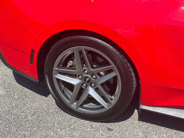 Used 2025 Ford Mustang GT Premium RWD image 11