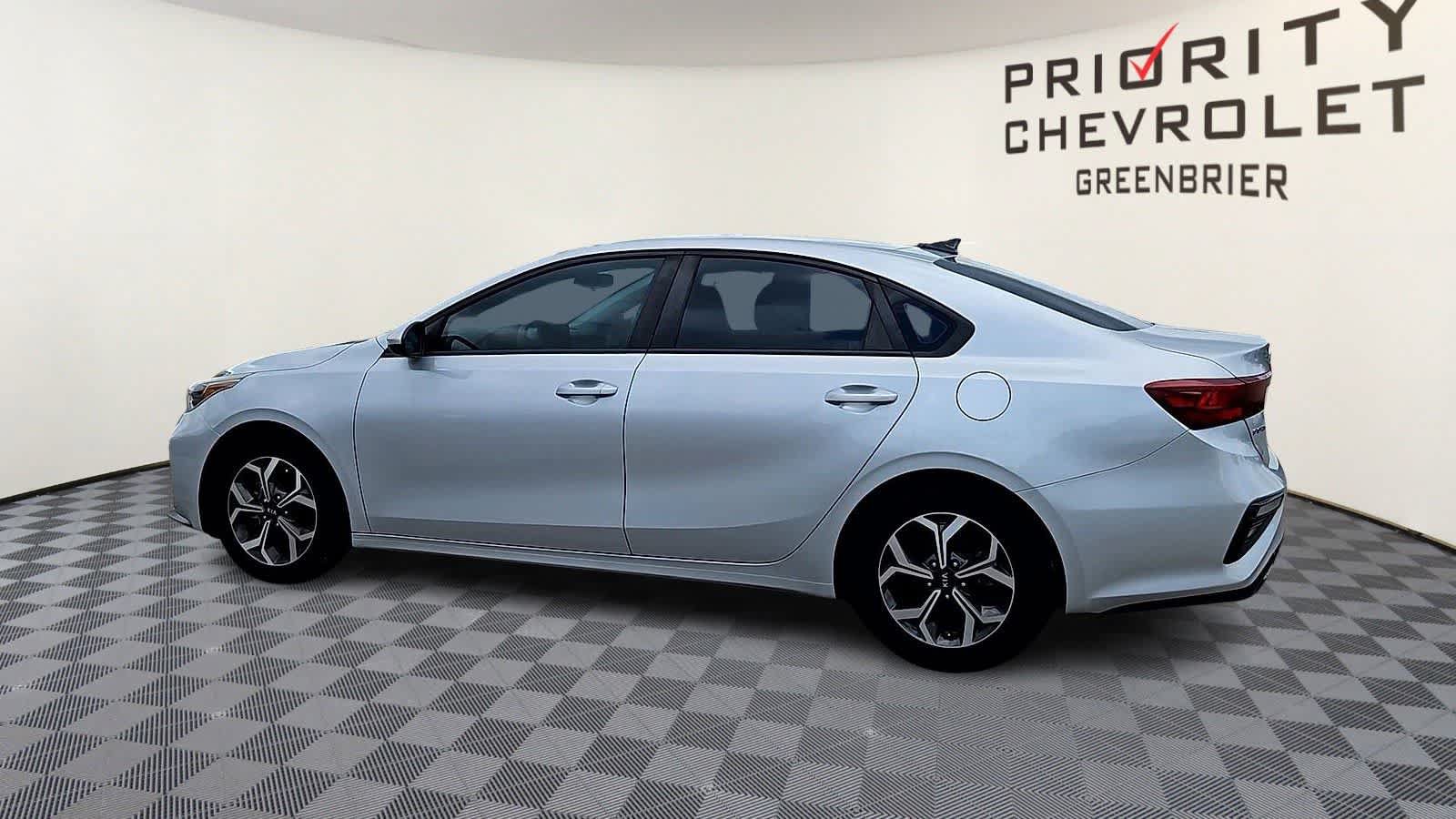 Used 2020 Kia Forte LXS FWD image 6