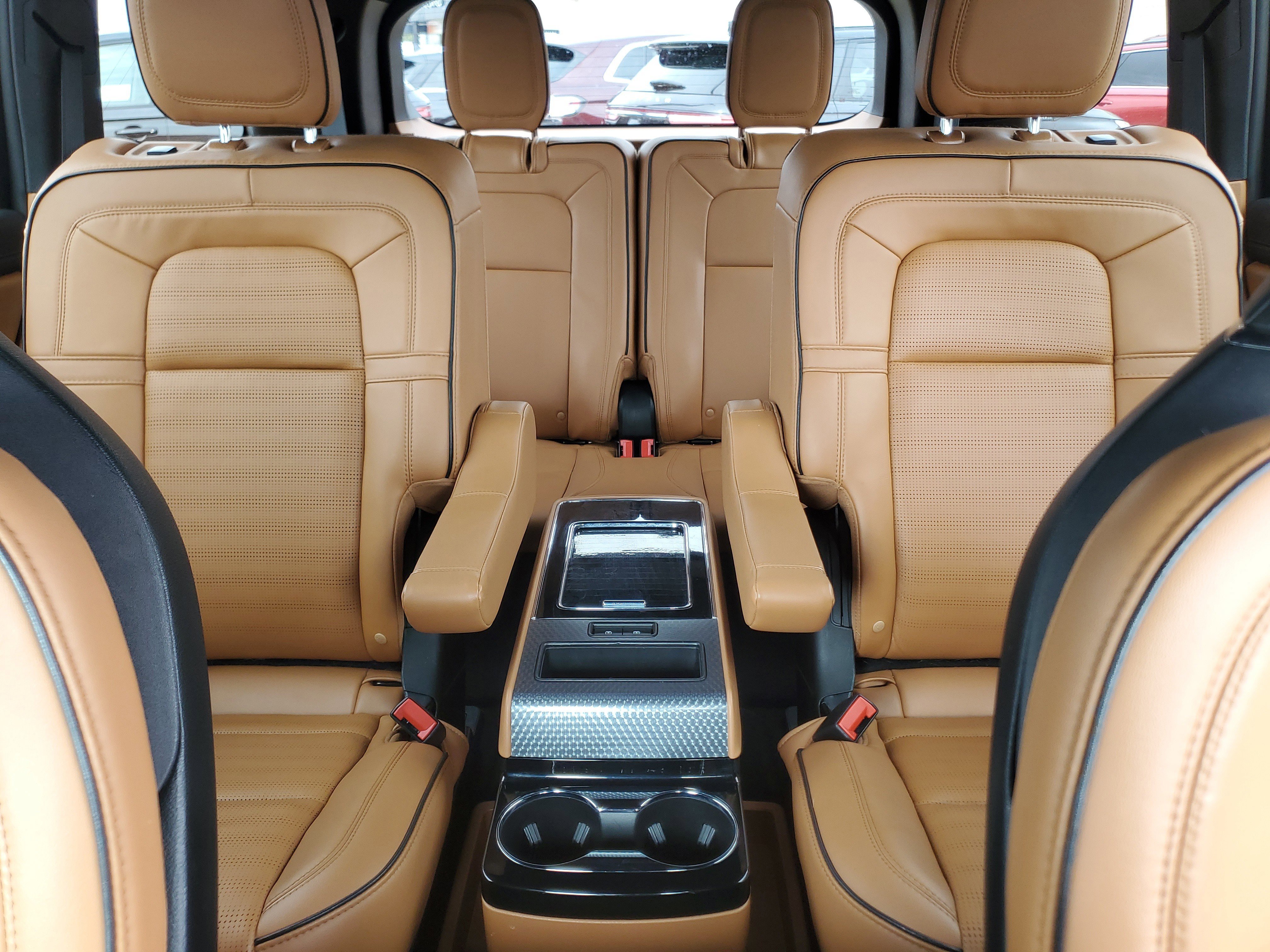 Used 2023 Lincoln Aviator Black Label w/ Dynamic Handling Package image 19