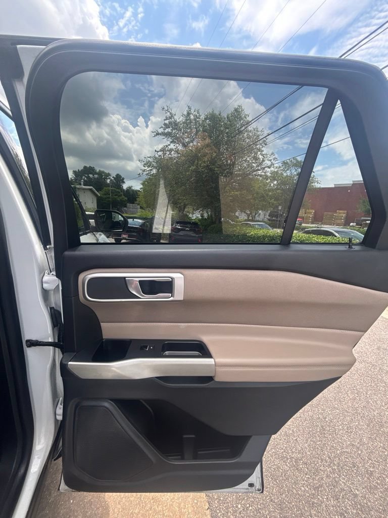 Used 2020 Ford Explorer XLT RWD image 20