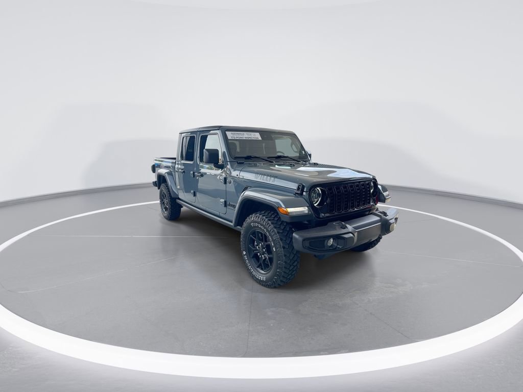 Used 2025 Jeep Gladiator Sport AWD/4WD image 2