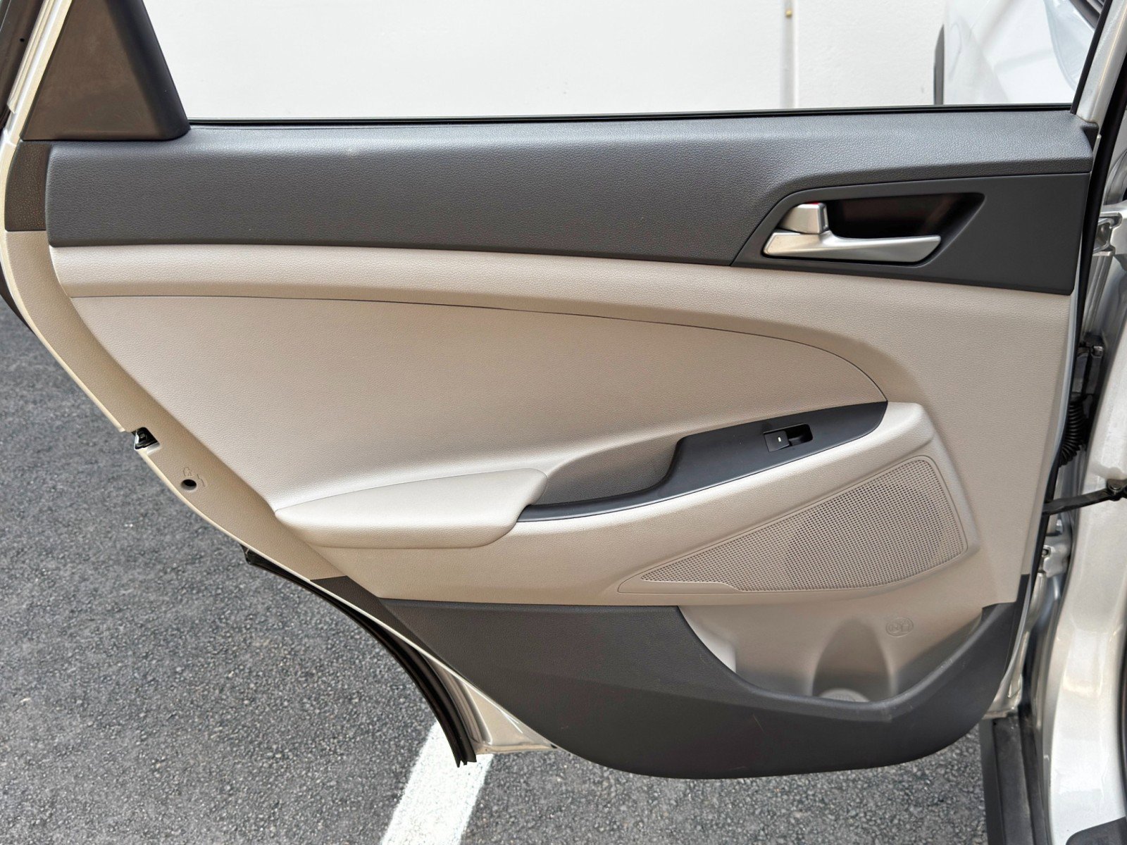 Used 2018 Hyundai Tucson SE image 36