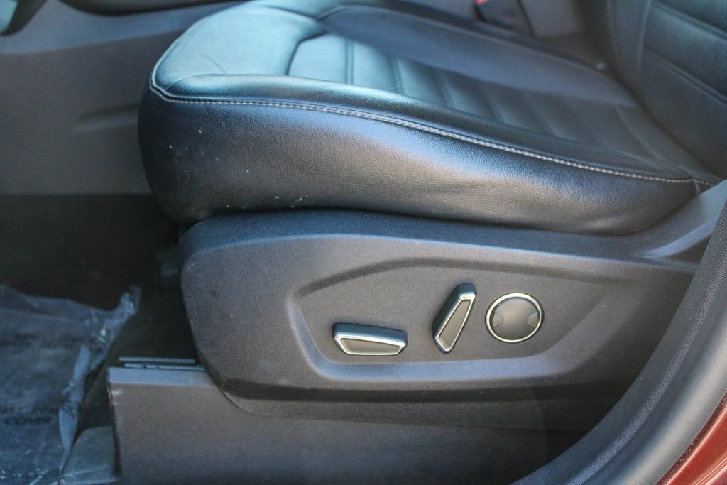 Used 2015 Ford Edge SEL w/ Equipment Group 201A image 17