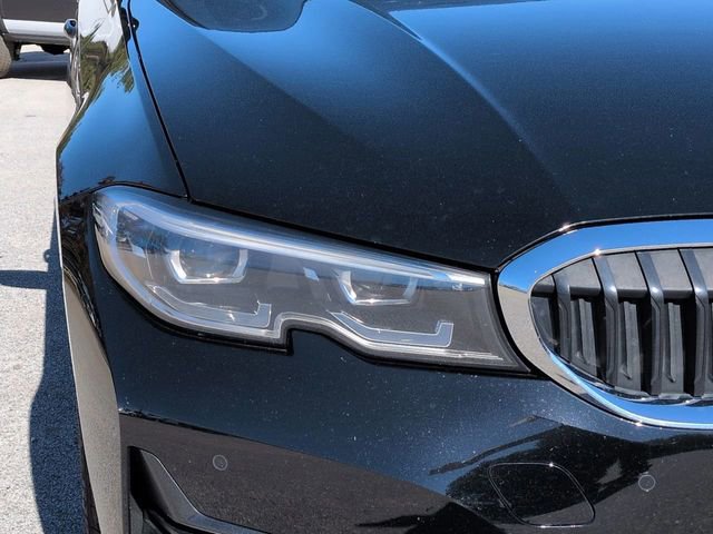 Used 2022 BMW 330e xDrive w/ Premium Package image 10