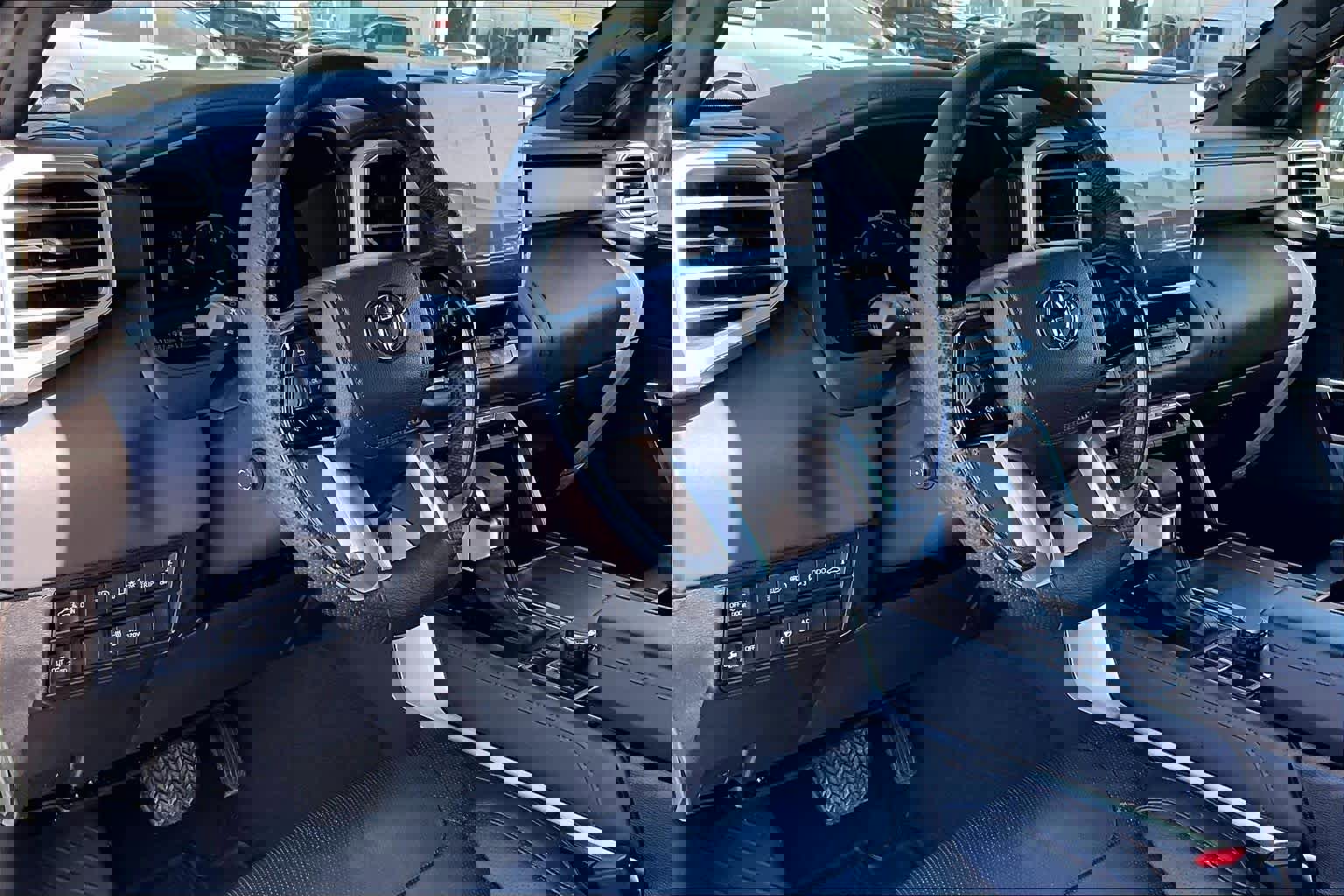 Used 2025 Toyota Sequoia Platinum w/ Tow Technology Package image 17