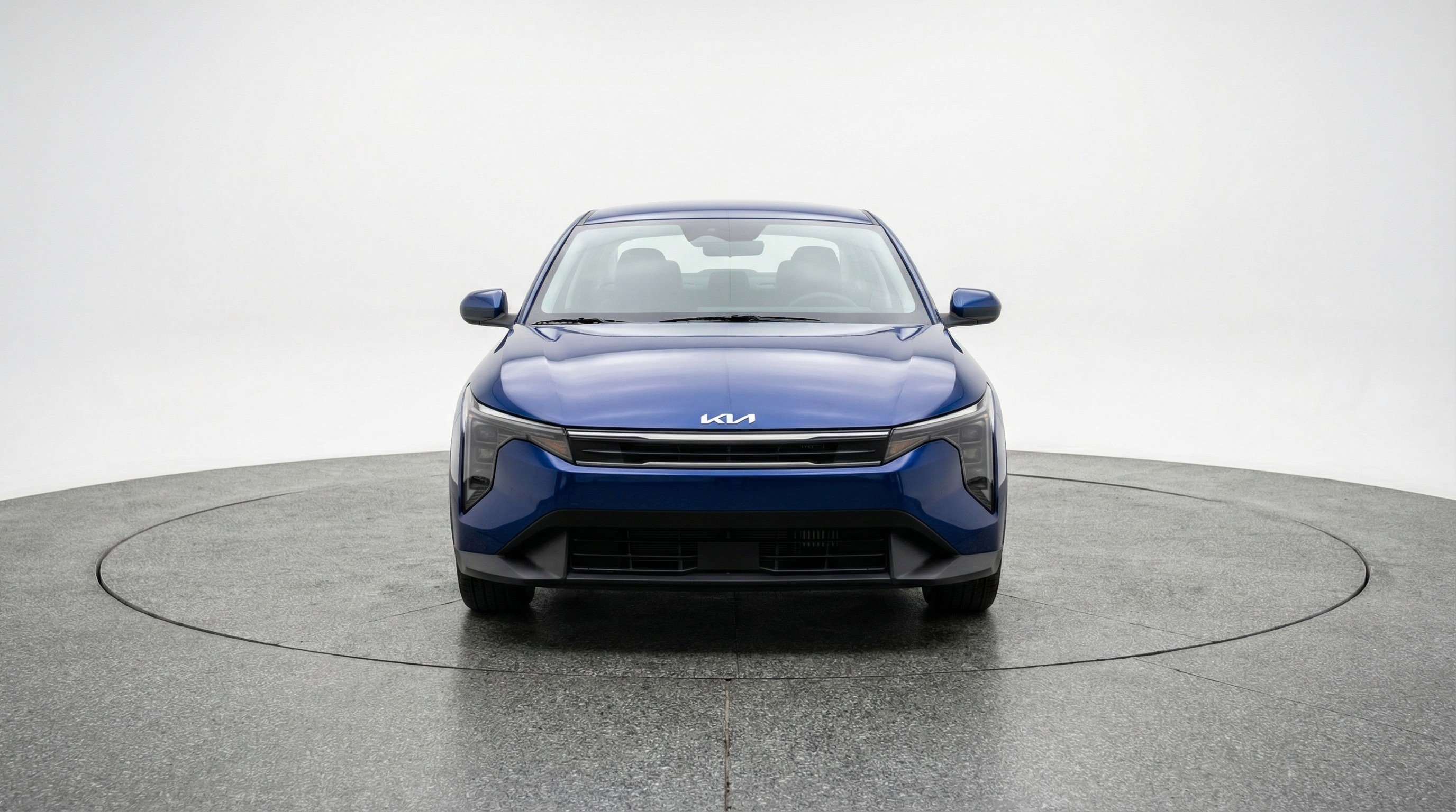Used 2025 Kia K4 FWD image 2