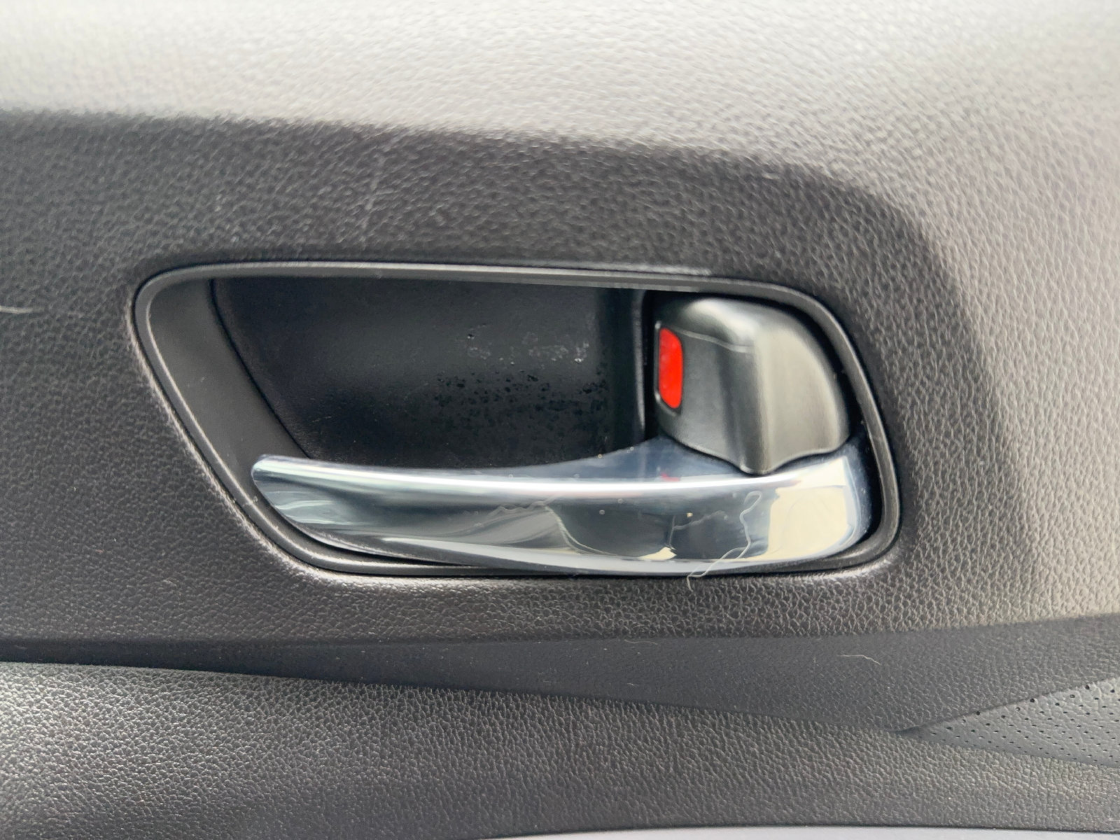 Used 2016 Honda CR-V Touring image 36