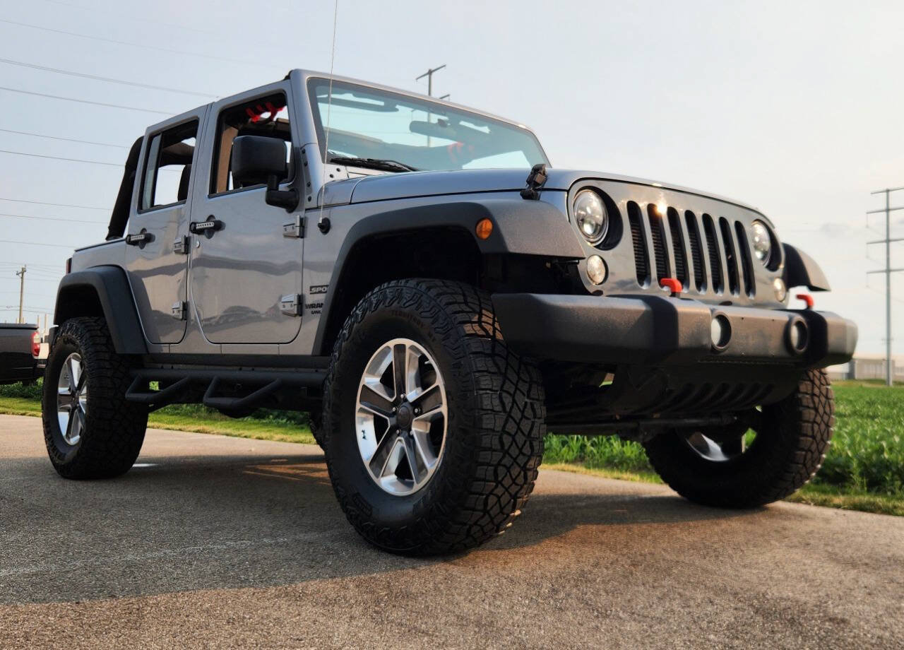 Used 2016 Jeep Wrangler Unlimited Sport w/ Connectivity Group AWD/4WD image 6