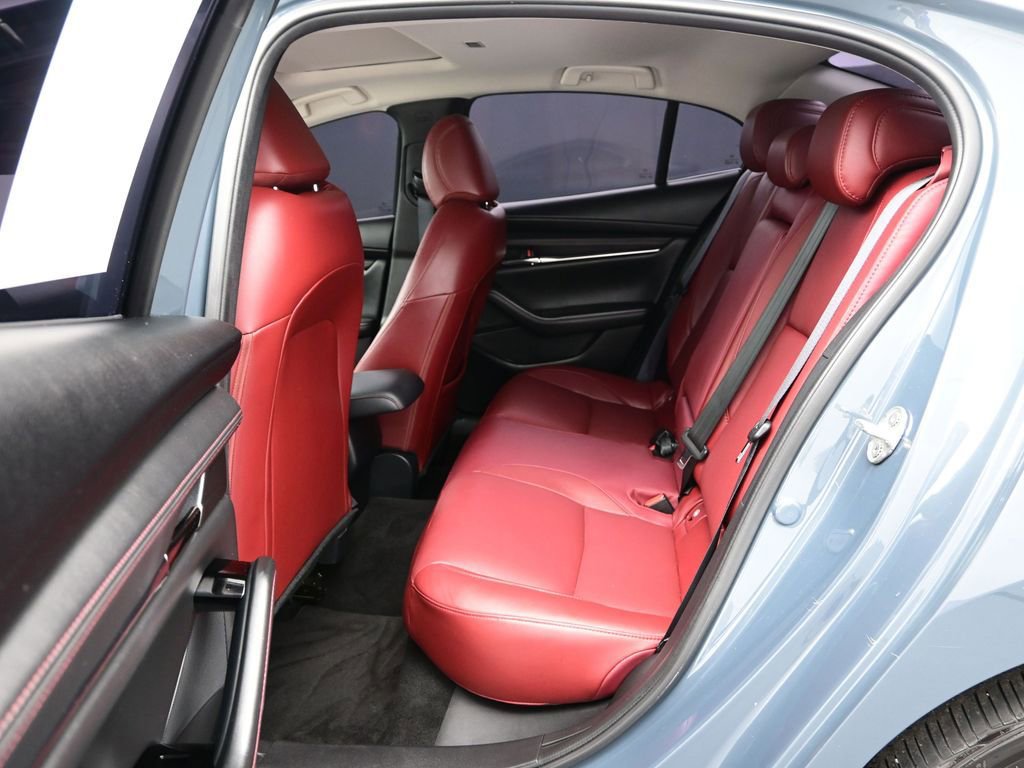 Used 2023 MAZDA MAZDA3 s image 15