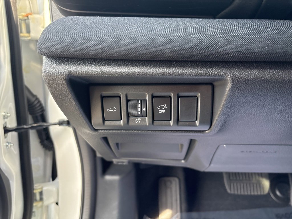 Certified 2025 Subaru Outback Premium w/ Popular Package #1A image 22