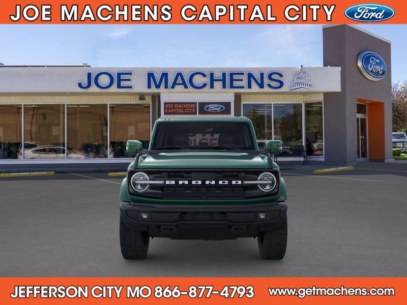 New 2025 Ford Bronco Outer Banks image 8