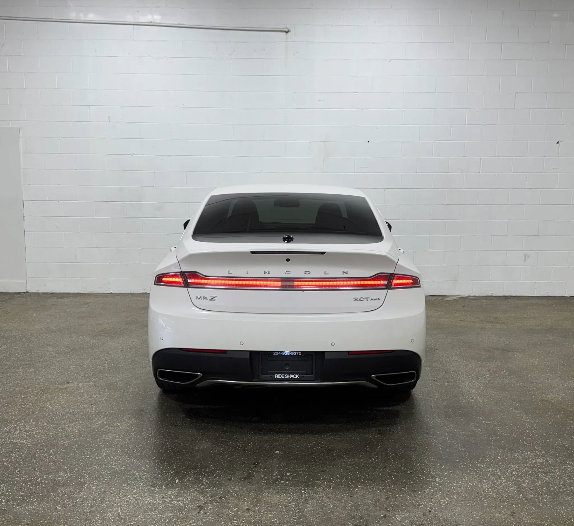 Used 2017 Lincoln MKZ Reserve AWD/4WD image 4